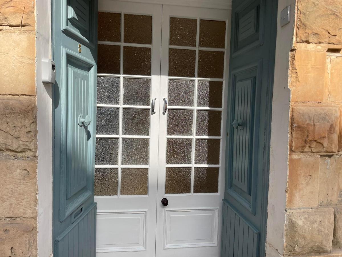Parisio One Bedroom Maisonette In Sliema Exterior foto